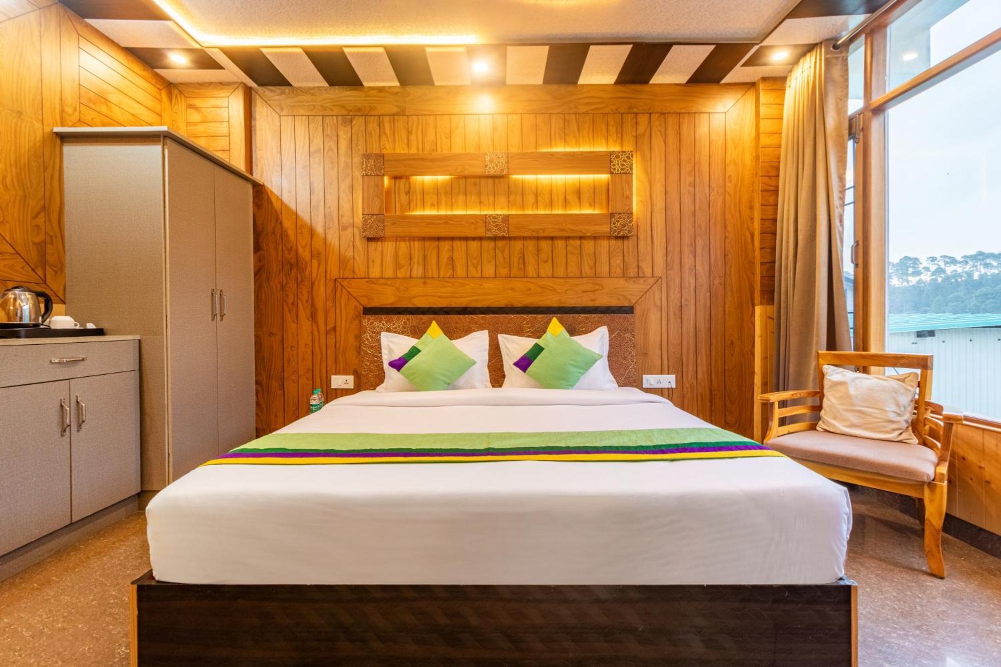 Treebo Srishti Vaikunth With Mountain View Hotel Shimla Exterior foto