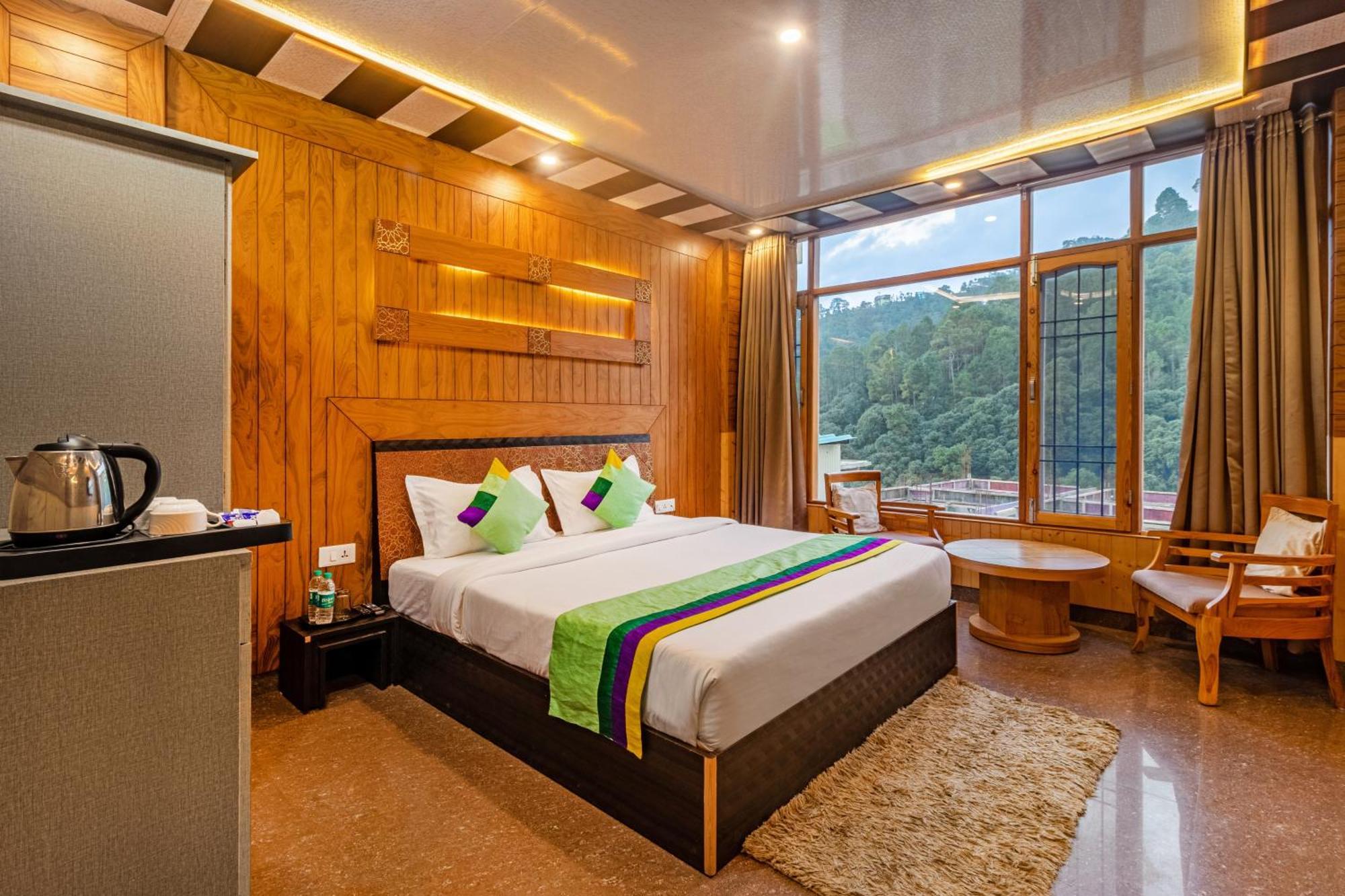 Treebo Srishti Vaikunth With Mountain View Hotel Shimla Exterior foto