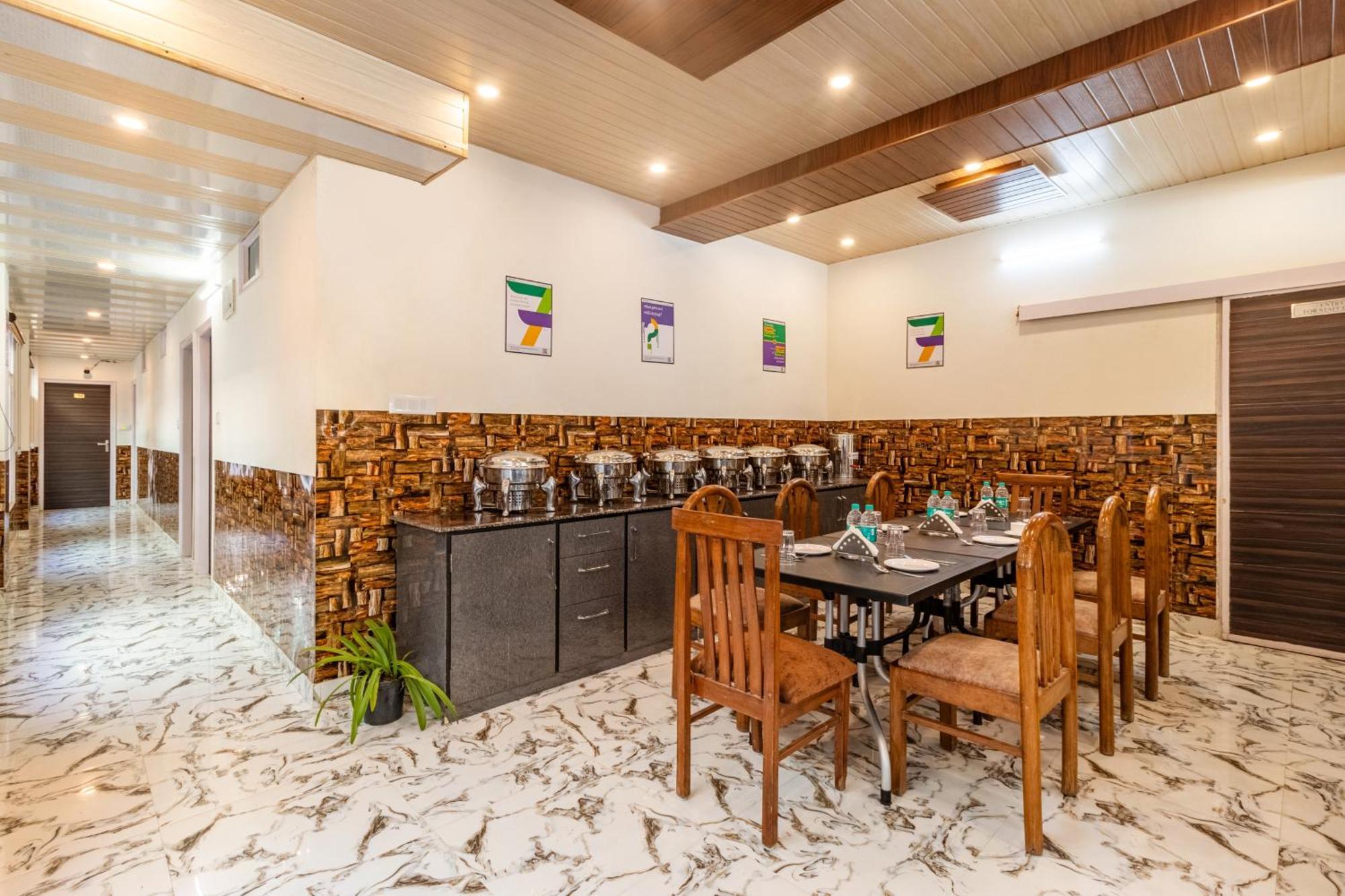 Treebo Srishti Vaikunth With Mountain View Hotel Shimla Exterior foto